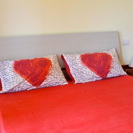 B&B Sotto Le Stelle Fano Ngoại thất bức ảnh